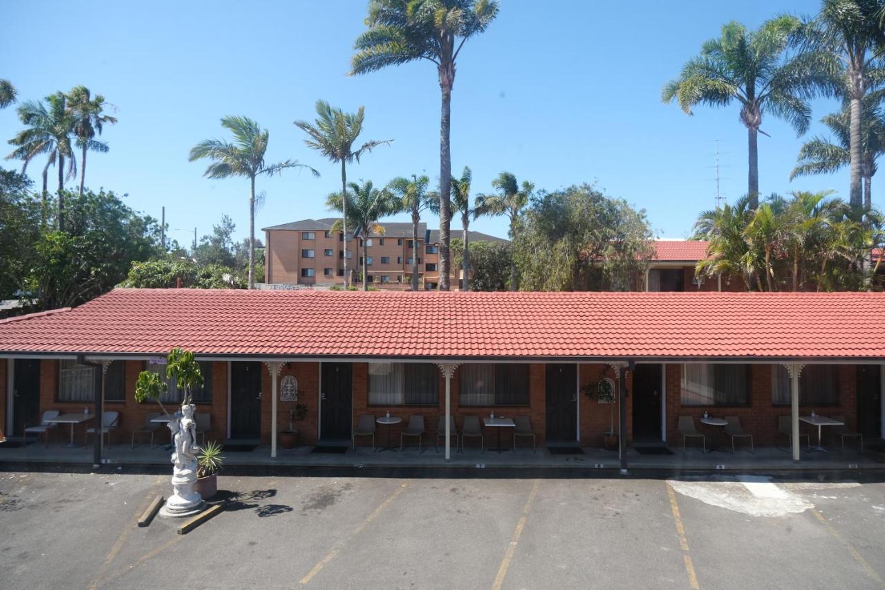 Sapphire Palms Motel Entrance Exteriér fotografie